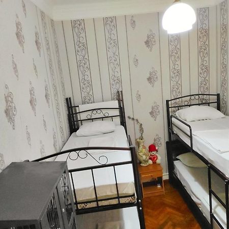 Sweet Home & Hostel Баку Экстерьер фото